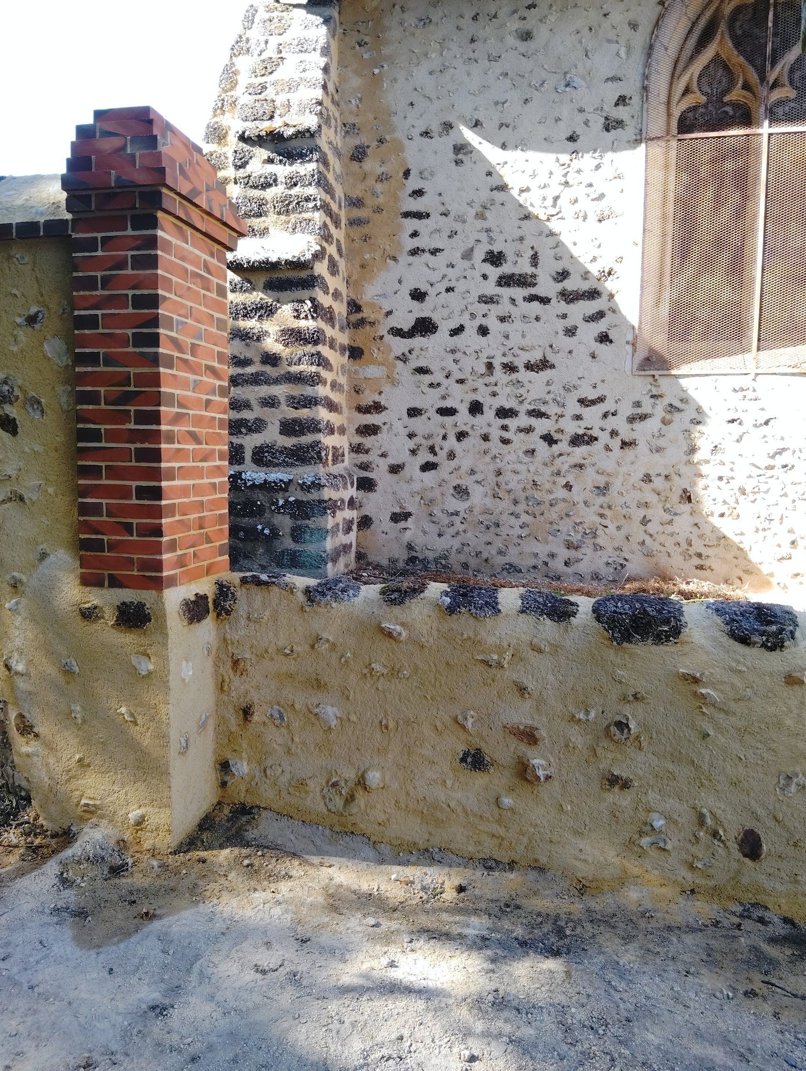 Maçonnerie intérieure et extérieure
