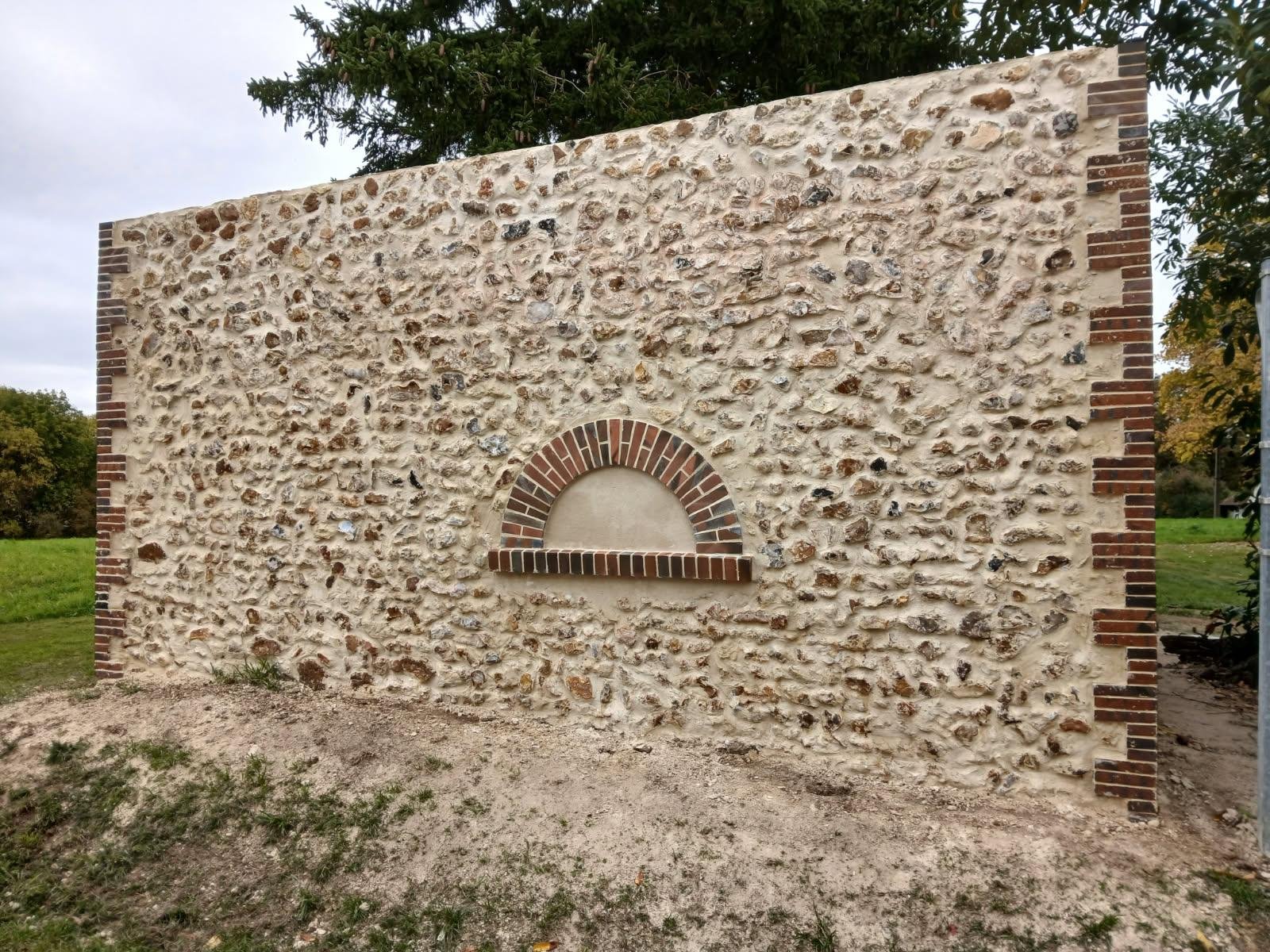 après travaux  détail maçonnerie mur extérieur